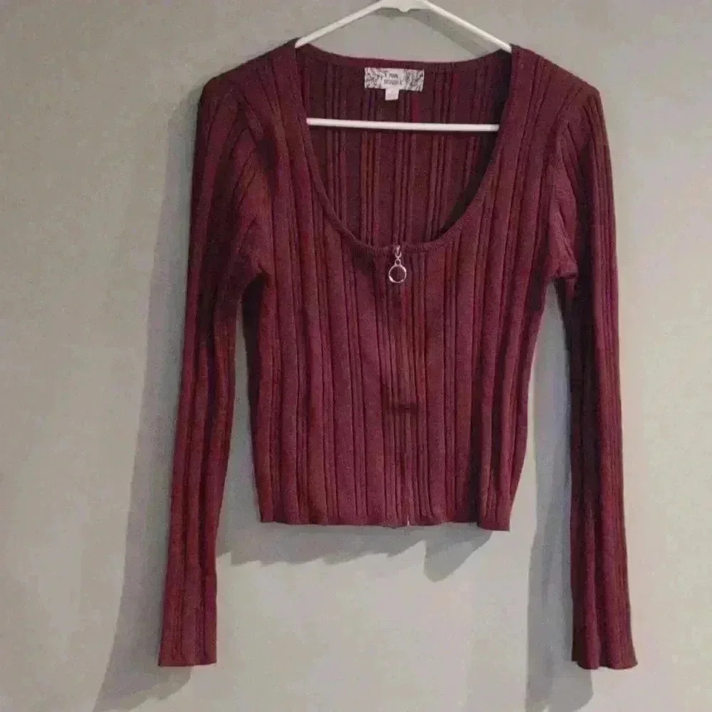 Pink Republic brown scoop neck long sleeve ribbed zip crop top women's large‎